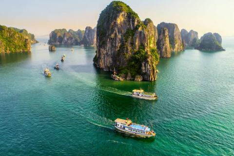 9 Vietnamese beaches perfect for families